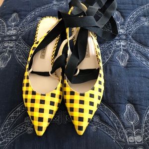Zara brand new gingham black and yellow lace up